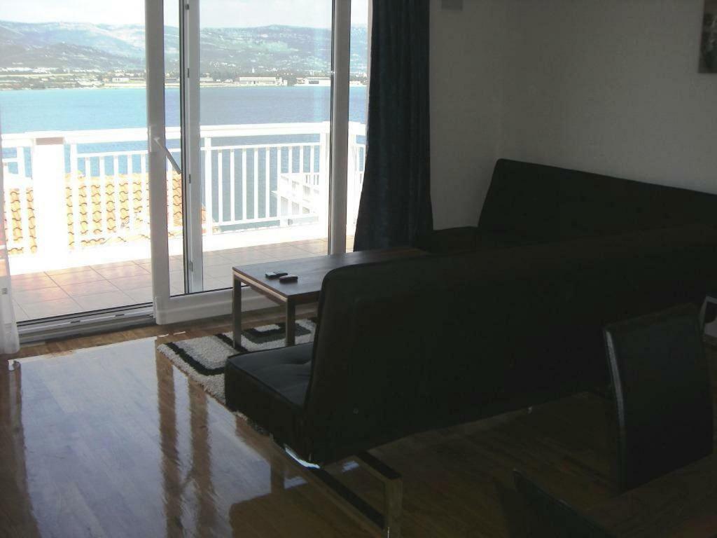 Apartments Nena - Trogir Eksteriør bilde